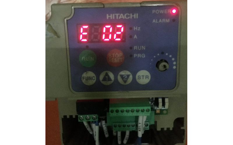 变频器正常运行中报故障，老电工的处理办法不错！